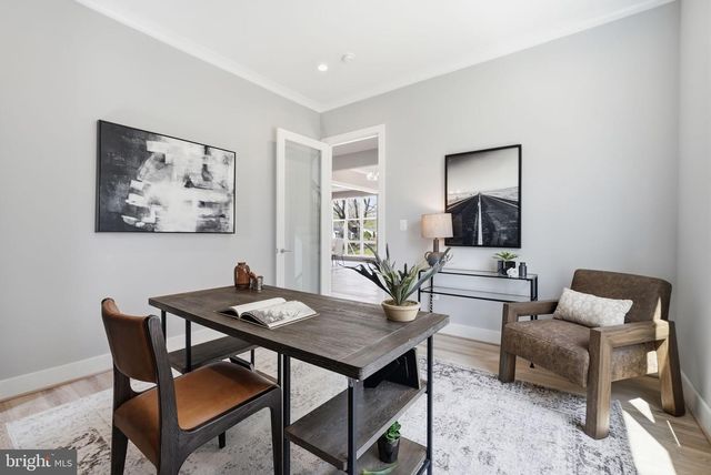 1203 COTTAGE ST SW, Vienna, VA 22180