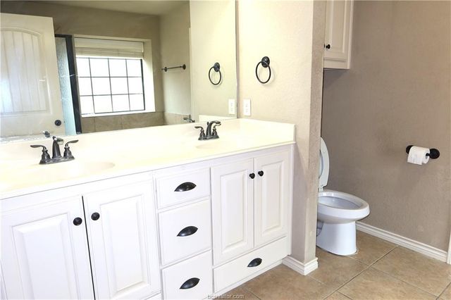 922 Turtle Dove Trail, College Station, TX 77845