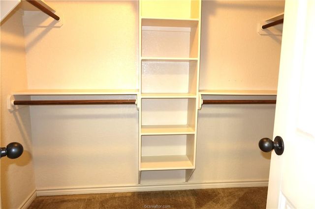 922 Turtle Dove Trail, College Station, TX 77845