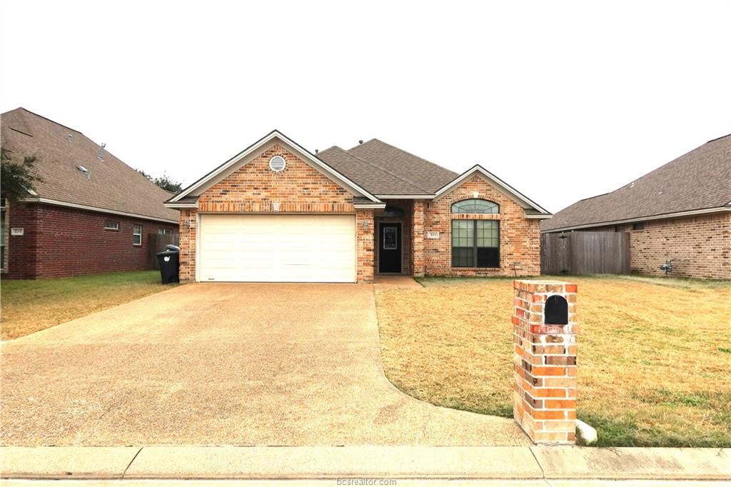 922 Turtle Dove Trail, College Station, TX 77845