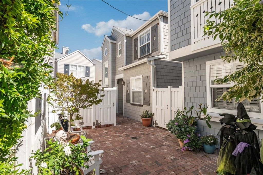 1800 S Pacific Coast, Redondo Beach, CA 90277 — exterior