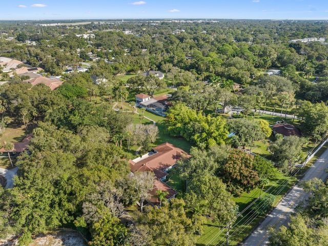 4790 16th Street, Vero Beach, FL 32966