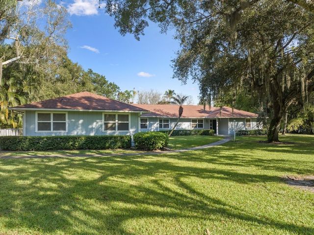 4790 16th Street, Vero Beach, FL 32966