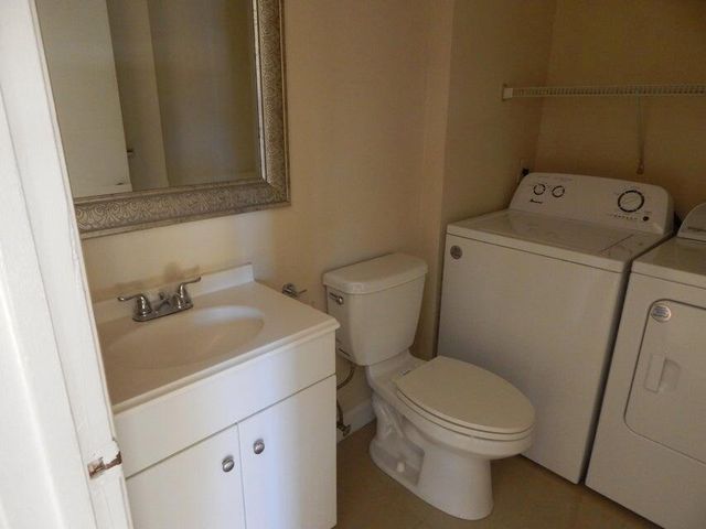 3721 37th Way, West Palm Beach, FL 33407