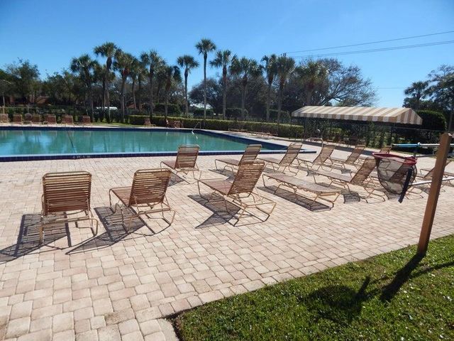 3721 37th Way, West Palm Beach, FL 33407