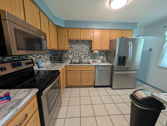 308 Scenic Court 308 Scenic Court, Vandalia, OH 45377