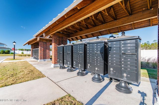 1723 BOSTON COMMONS Way, Jacksonville, FL 32221