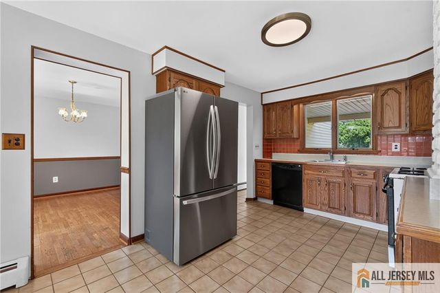 226 Gravel Hill Road, Monroe, NJ 08831