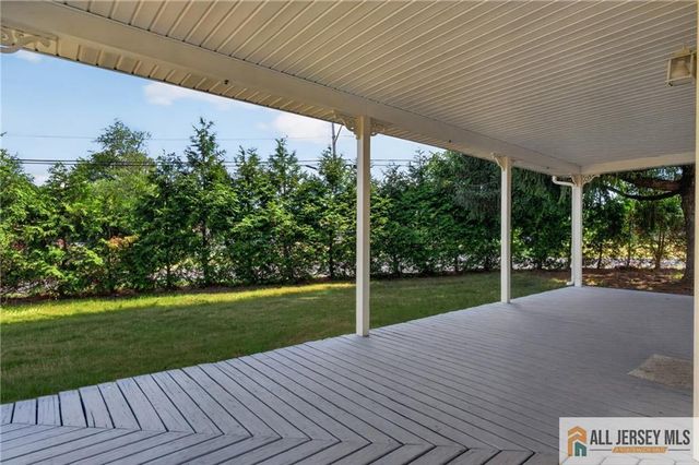 226 Gravel Hill Road, Monroe, NJ 08831