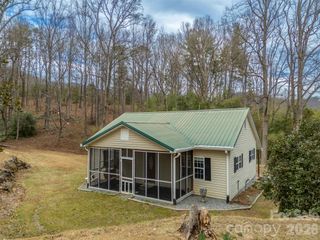 711 Thermal View Drive, Tryon, NC 28782