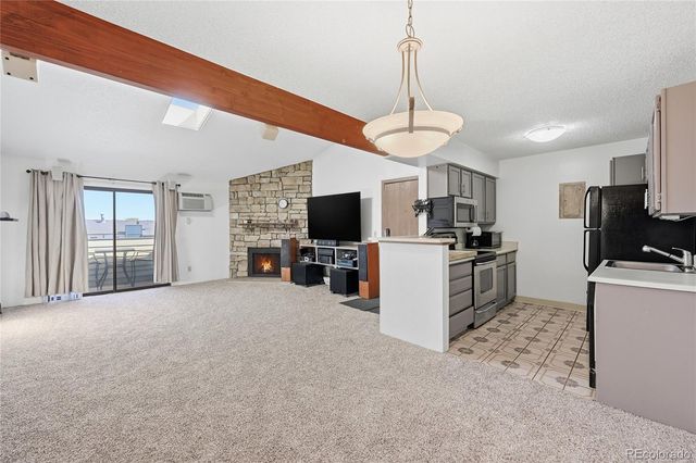 10150 E Virginia Avenue 7-305, Denver, CO 80247