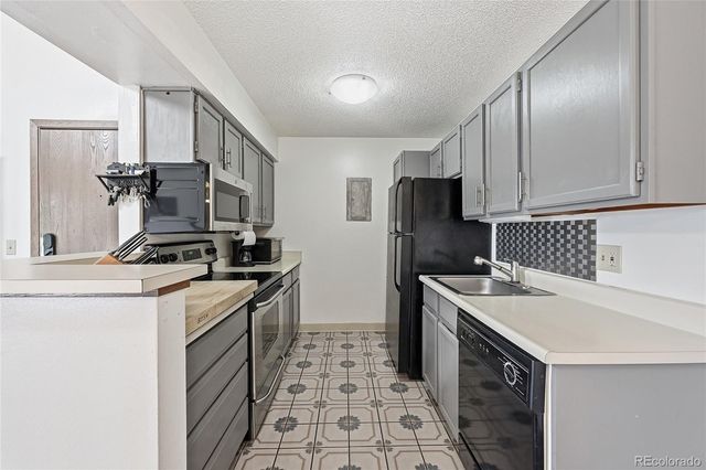 10150 E Virginia Avenue 7-305, Denver, CO 80247