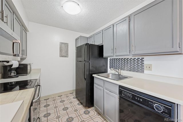 10150 E Virginia Avenue 7-305, Denver, CO 80247