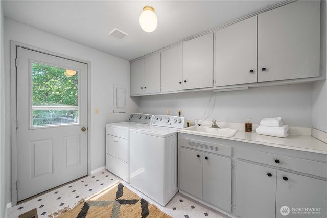 4919 S 360th Street, Auburn, WA 98001