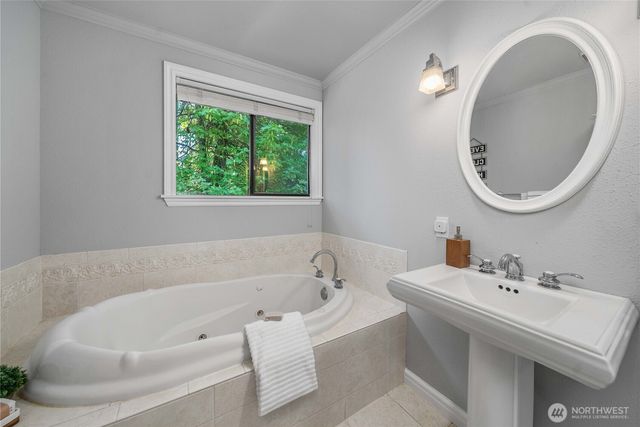 4919 S 360th Street, Auburn, WA 98001