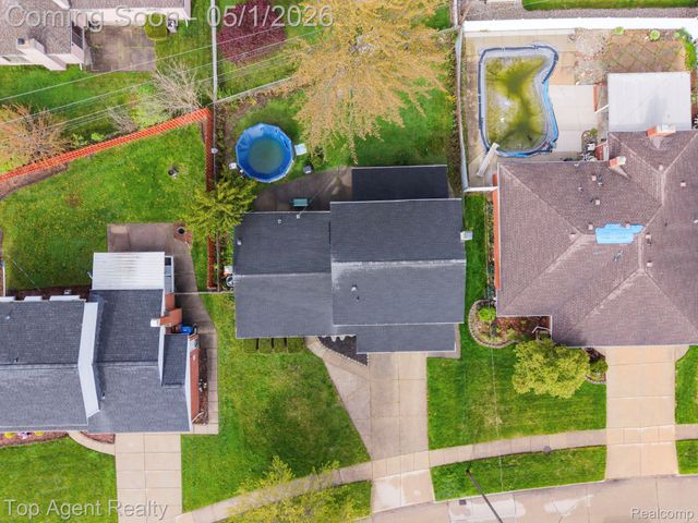 30151 Barbary Court, Warren, MI 48093