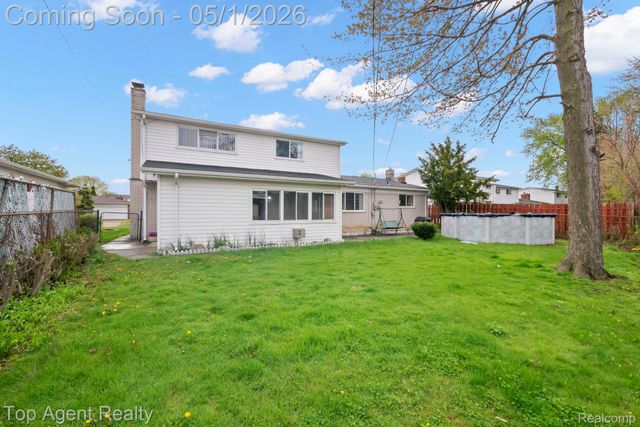30151 Barbary Court, Warren, MI 48093