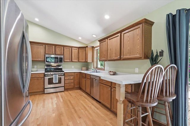 7837 Lois Lowry Lane, Madison, WI 53719