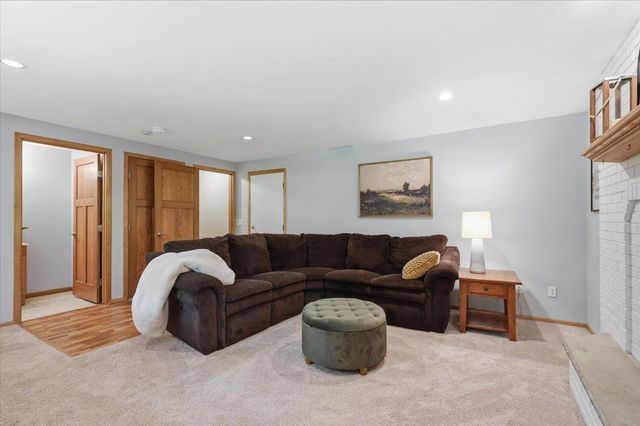 7837 Lois Lowry Lane, Madison, WI 53719