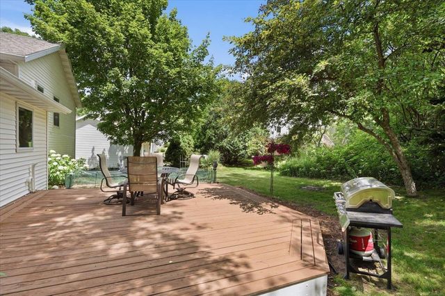 7837 Lois Lowry Lane, Madison, WI 53719