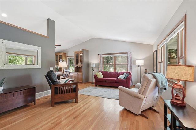 7837 Lois Lowry Lane, Madison, WI 53719