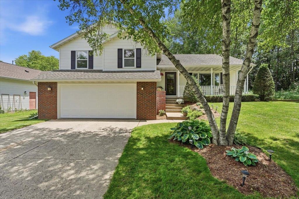 7837 Lois Lowry Lane, Madison, WI 53719