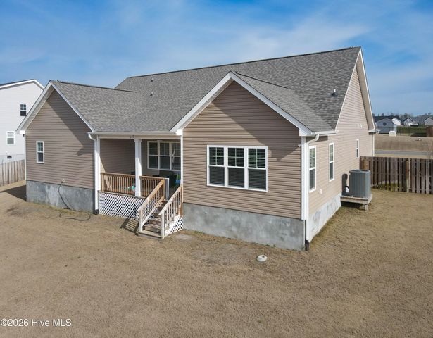 238 Bellows Lane, Rocky Point, NC 28457