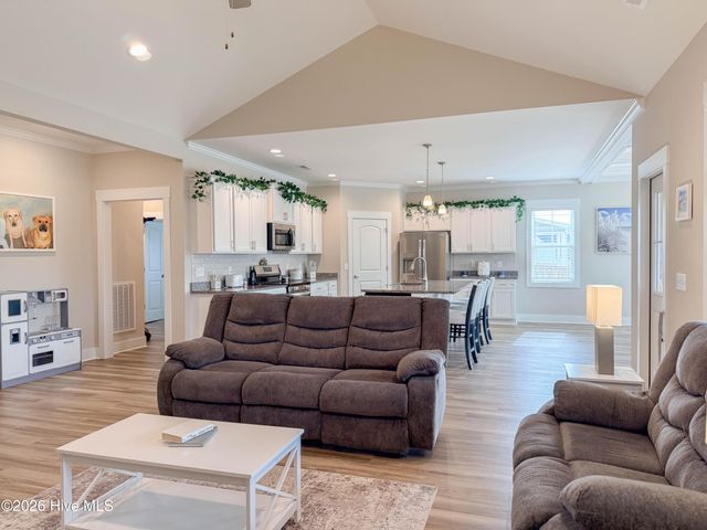 238 Bellows Lane, Rocky Point, NC 28457