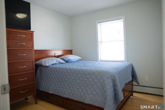 31 Kendall Circle, Waterbury, CT 06708