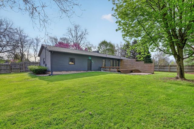 1533 N 33rd Street, Galesburg, MI 49053