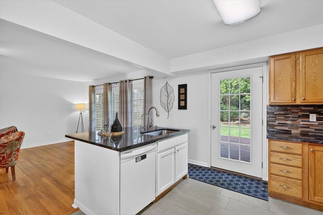 1533 N 33rd Street, Galesburg, MI 49053
