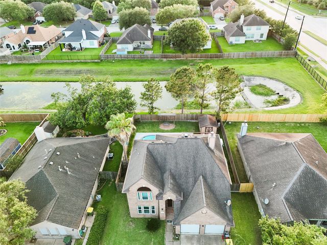 3504 Whitestone Drive, Pearland, TX 77584