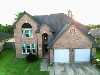 3504 Whitestone Drive, Pearland, TX 77584
