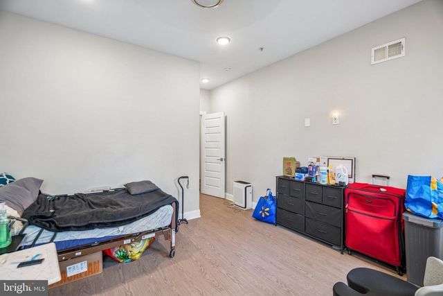 924 W SUSQUEHANNA AVE, Philadelphia, PA 19122