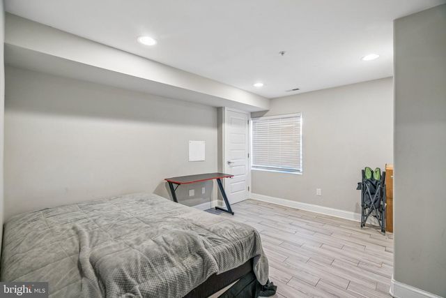 924 W SUSQUEHANNA AVE, Philadelphia, PA 19122