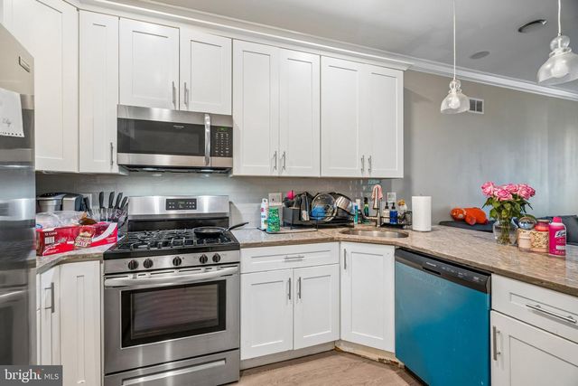 924 W SUSQUEHANNA AVE, Philadelphia, PA 19122