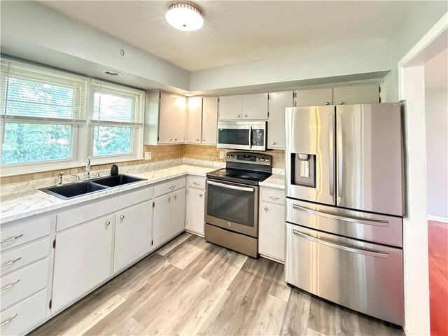 1812 N 59th Street, Kansas City, KS 66102