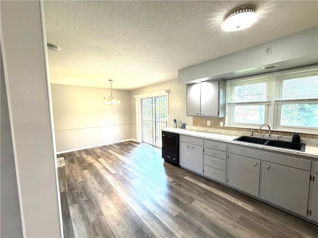 1812 N 59th Street, Kansas City, KS 66102