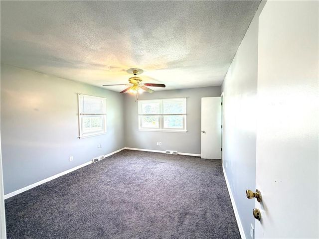 1812 N 59th Street, Kansas City, KS 66102