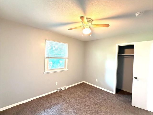 1812 N 59th Street, Kansas City, KS 66102