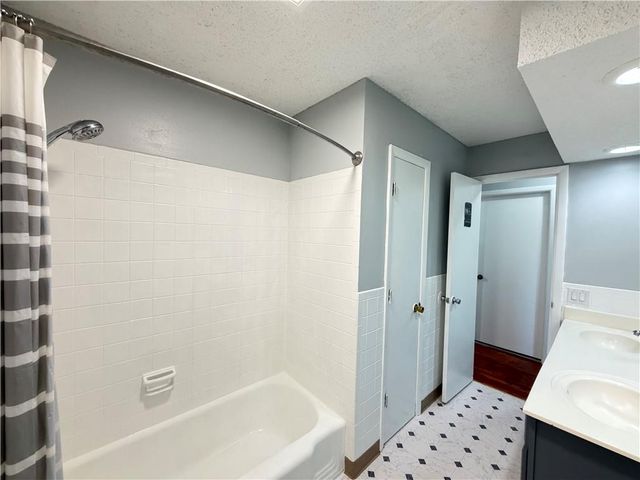 1812 N 59th Street, Kansas City, KS 66102