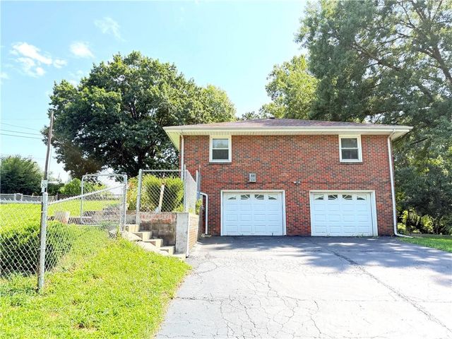 1812 N 59th Street, Kansas City, KS 66102