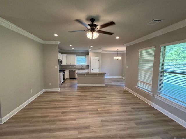 11889 Wildebeest Ridge Dr, Denham Springs, LA 70726