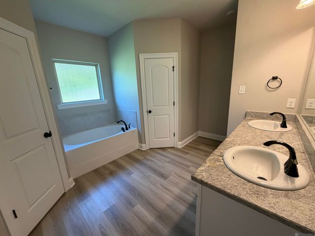 11889 Wildebeest Ridge Dr, Denham Springs, LA 70726