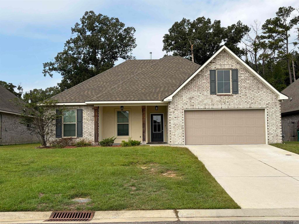 11889 Wildebeest Ridge Dr, Denham Springs, LA 70726