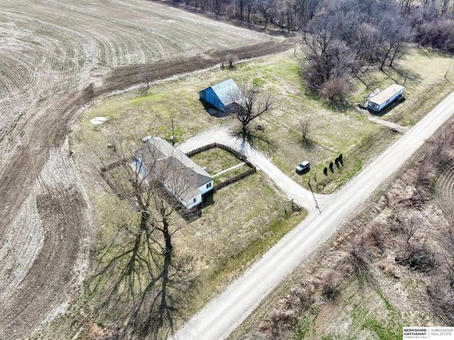 72030 649 Avenue, Shubert, NE 68437