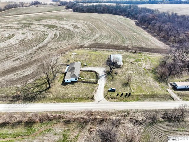 72030 649 Avenue, Shubert, NE 68437