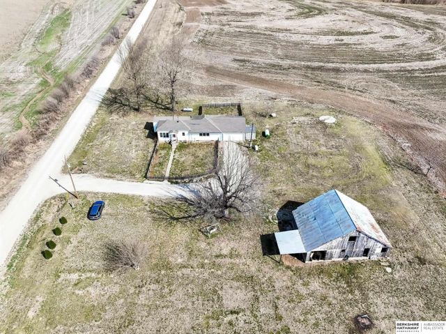 72030 649 Avenue, Shubert, NE 68437