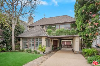 2917 N Poinsettia Avenue, Manhattan Beach, CA 90266