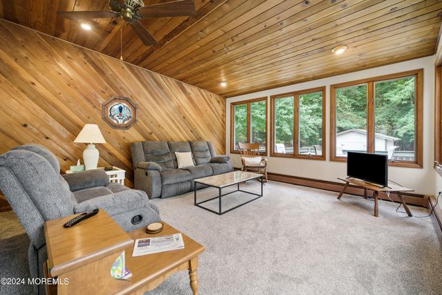 607 Sunrise Boulevard, Forked River, NJ 08731
